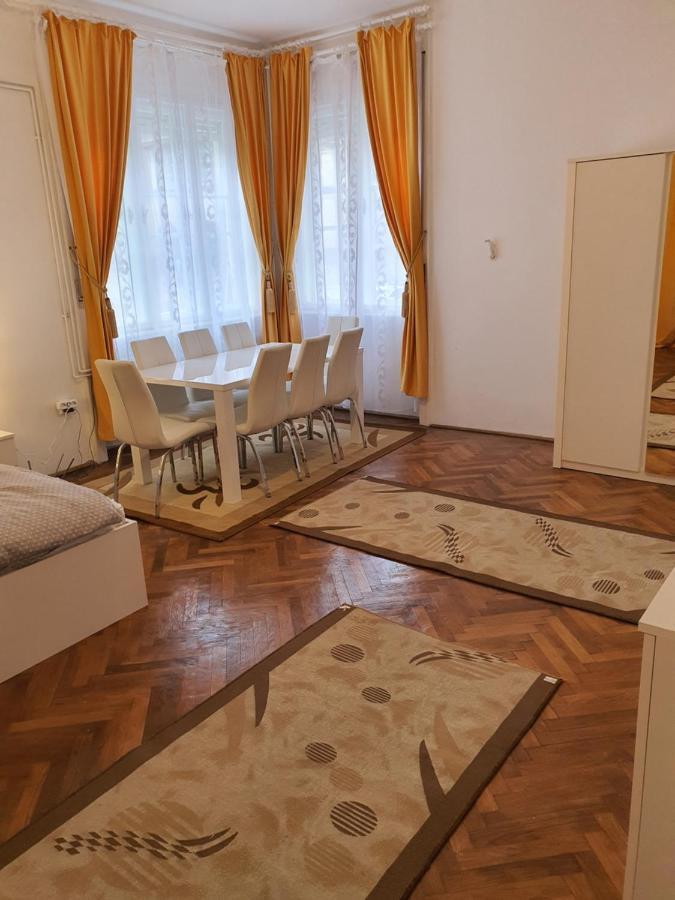 Apartament Enescu Timişoara Eksteriør bilde