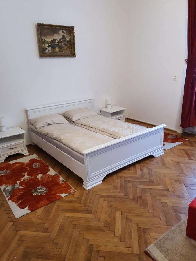 Apartament Enescu Timişoara Eksteriør bilde